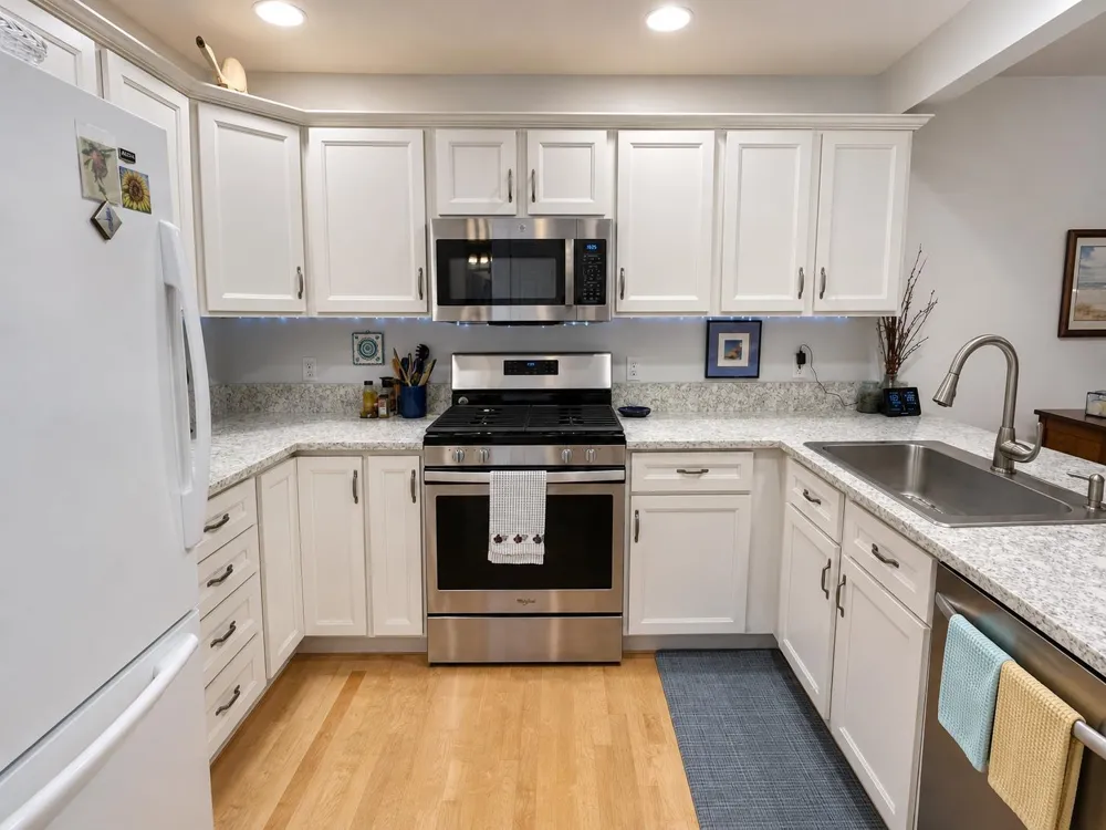 3942 Sherwood Forest Drive East Bay Township, MI 49686
