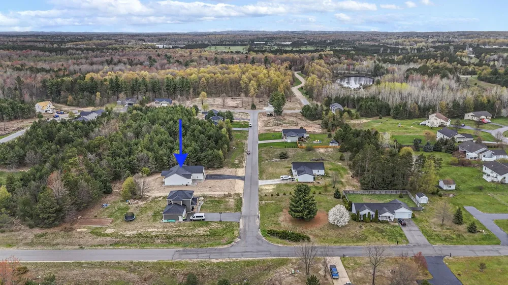 3038 Michele Marie Green Lake Township, MI 49637