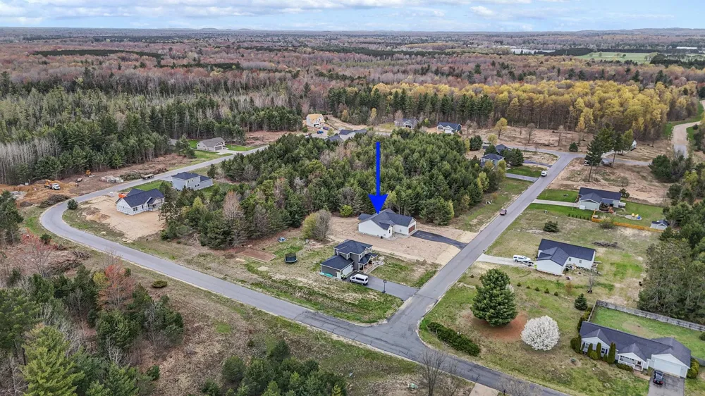 3038 Michele Marie Green Lake Township, MI 49637