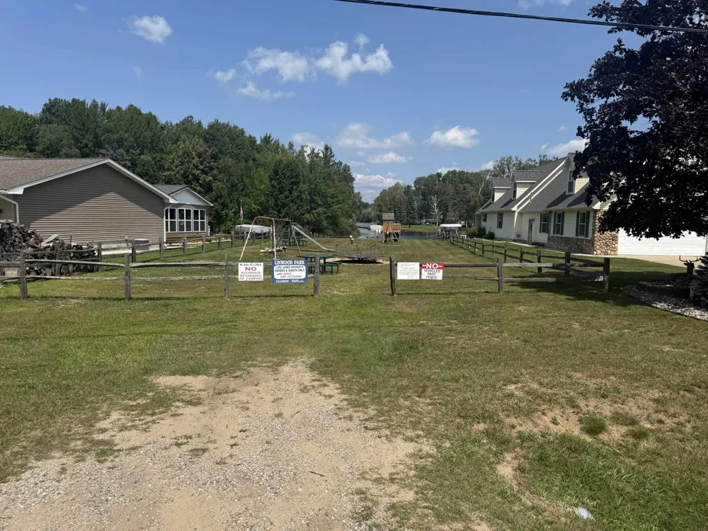 701 Springwood Drive Denton Township, MI 48651