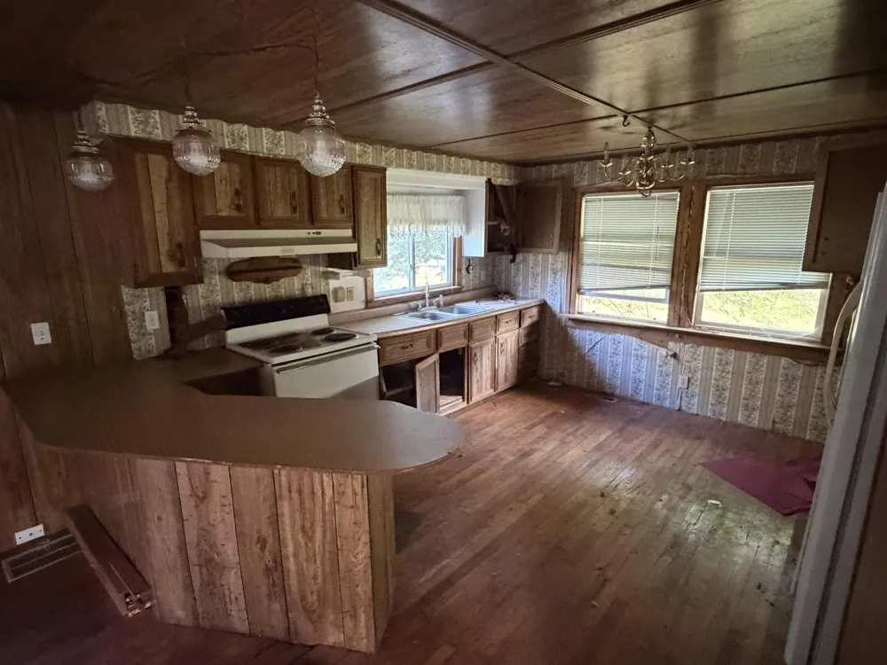 9526 W Monroe Seville Township, MI 48832