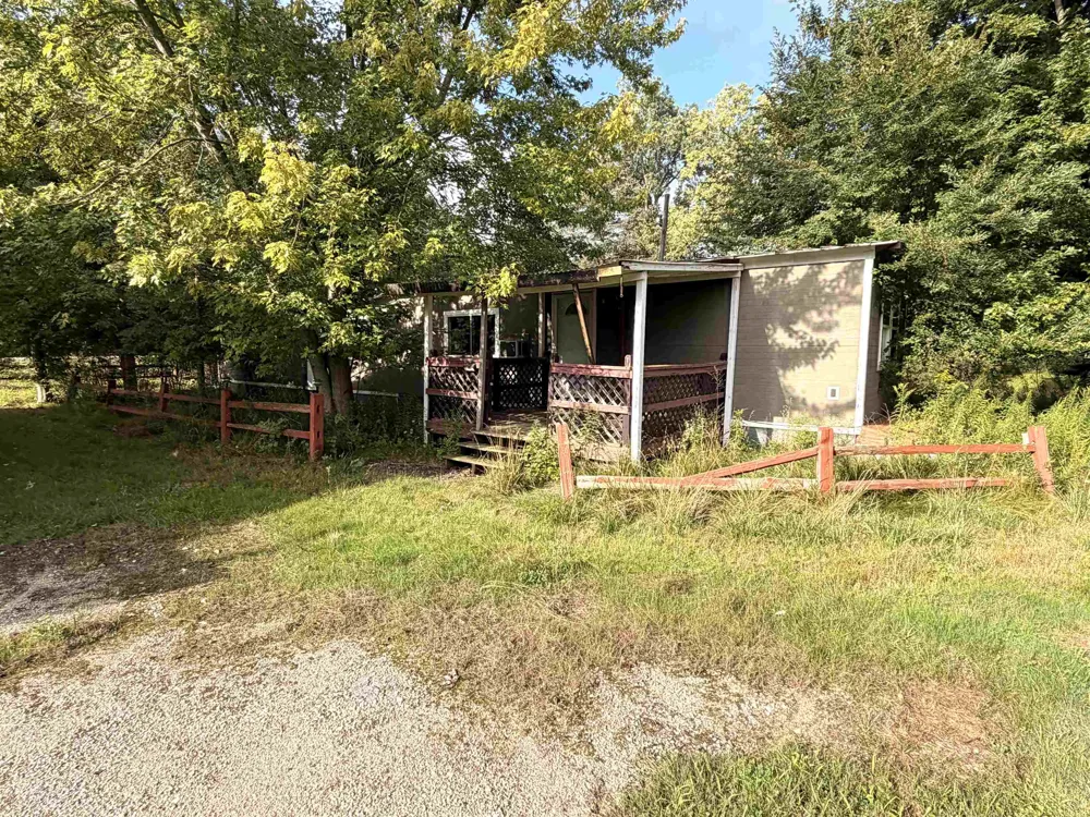 9526 W Monroe Seville Township, MI 48832