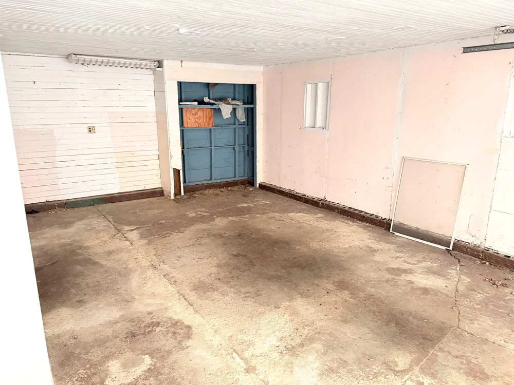9526 W Monroe Seville Township, MI 48832