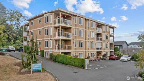 8330 276th Place NW #7