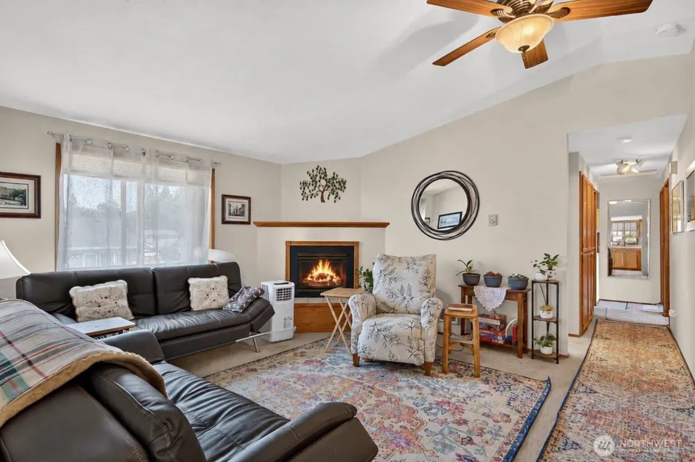 27215 Manor Place NW Stanwood, WA 98292