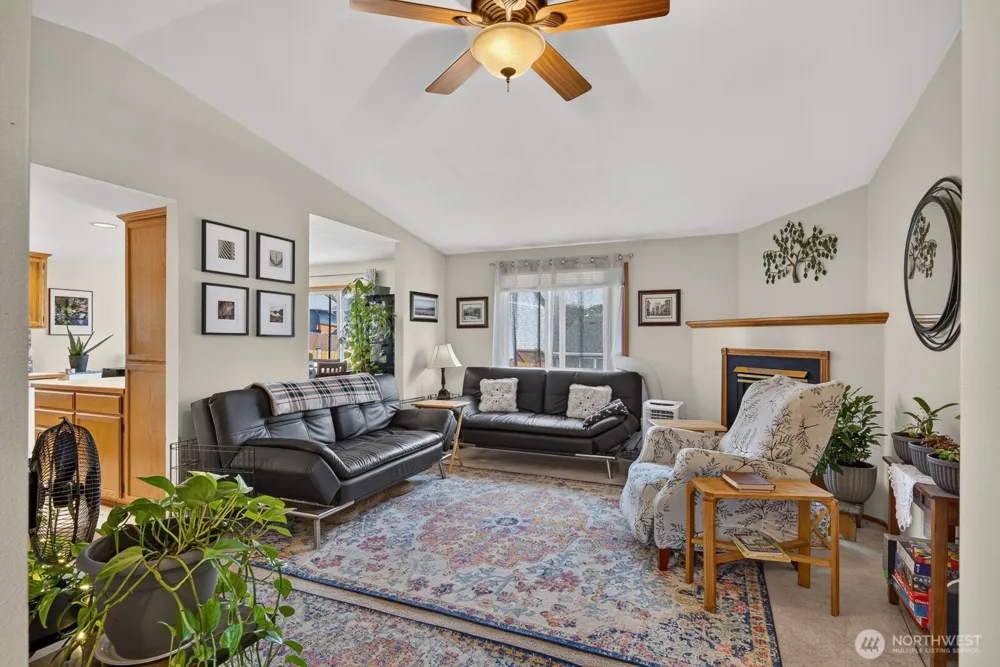 27215 Manor Place NW Stanwood, WA 98292