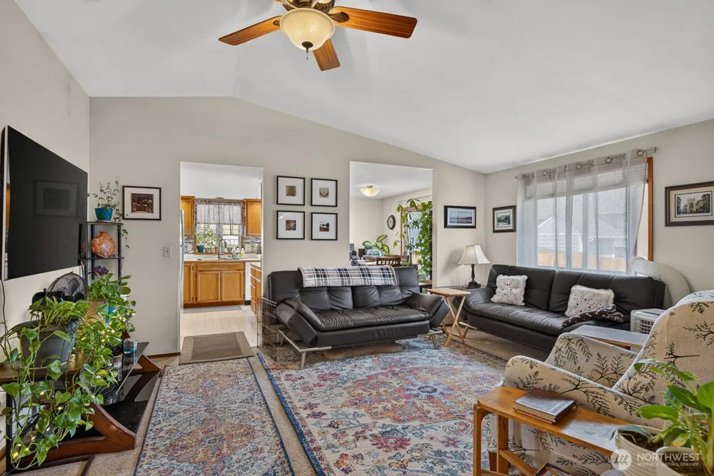27215 Manor Place NW Stanwood, WA 98292