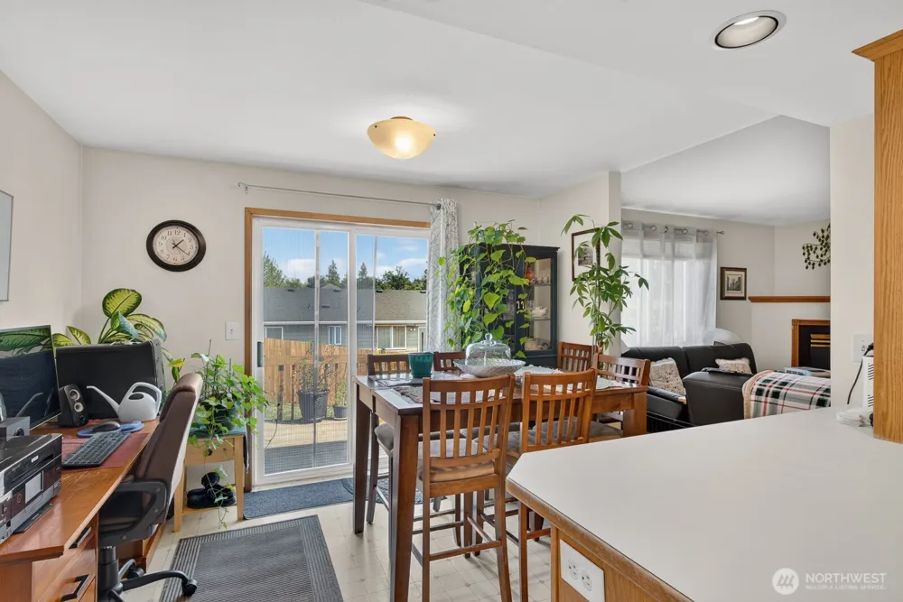 27215 Manor Place NW Stanwood, WA 98292