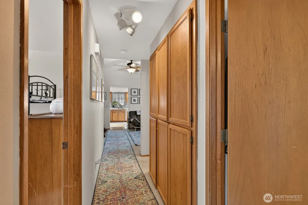 27215 Manor Place NW Stanwood, WA 98292