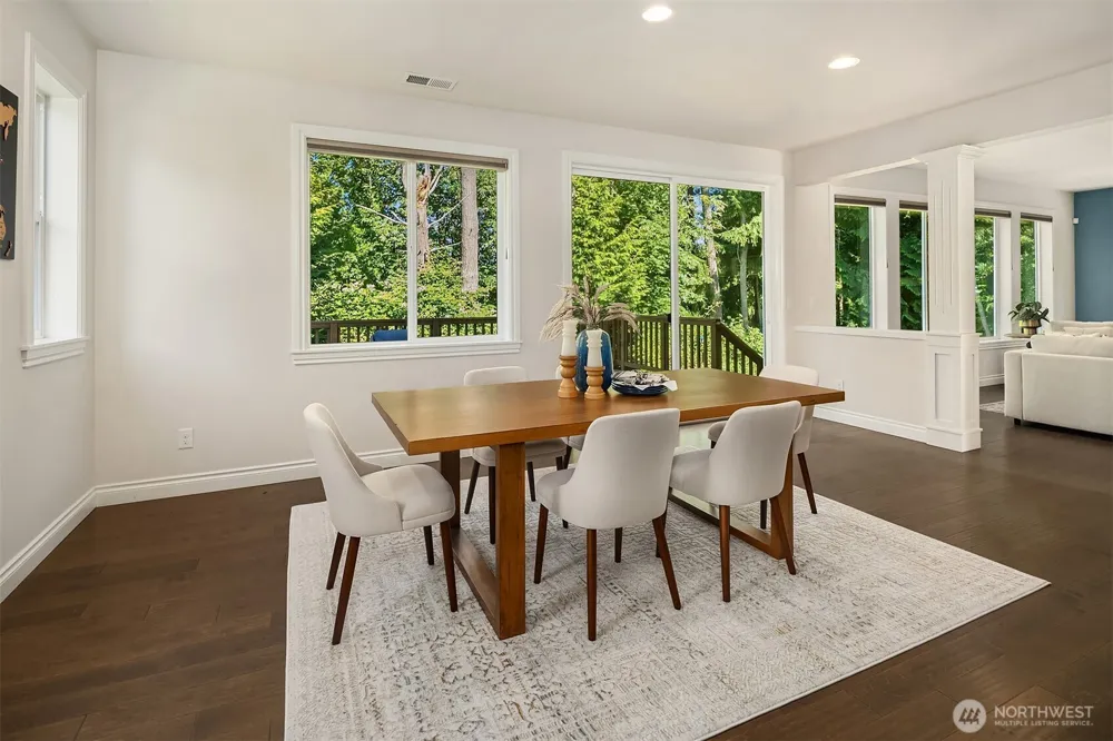 13874 LaVigne Court NE Bainbridge Island, WA 98110