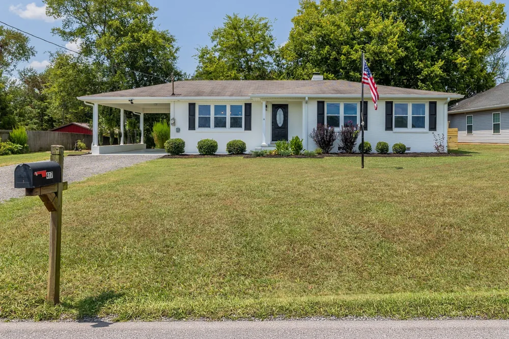 417 Central Ave Chapel Hill, TN 37034