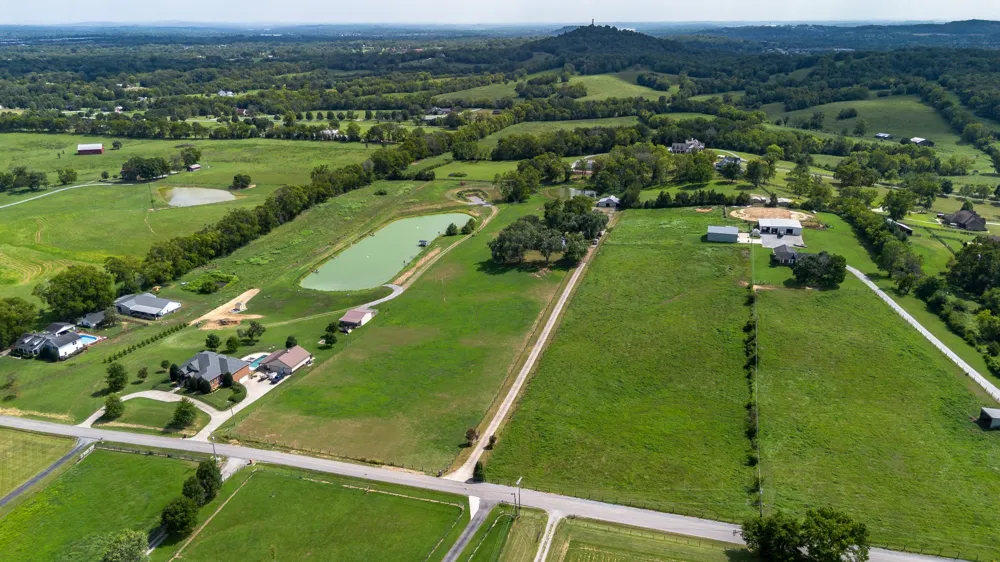 1539 Liberty Ln Gallatin, TN 37066