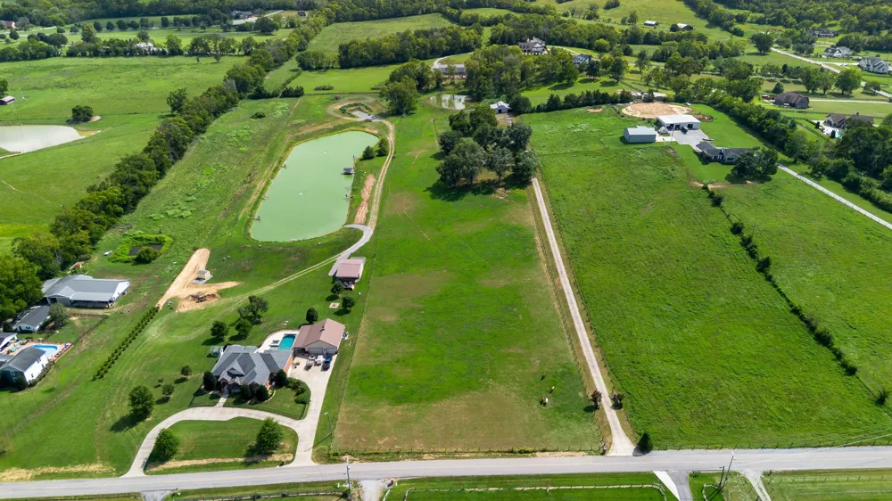 1539 Liberty Ln Gallatin, TN 37066