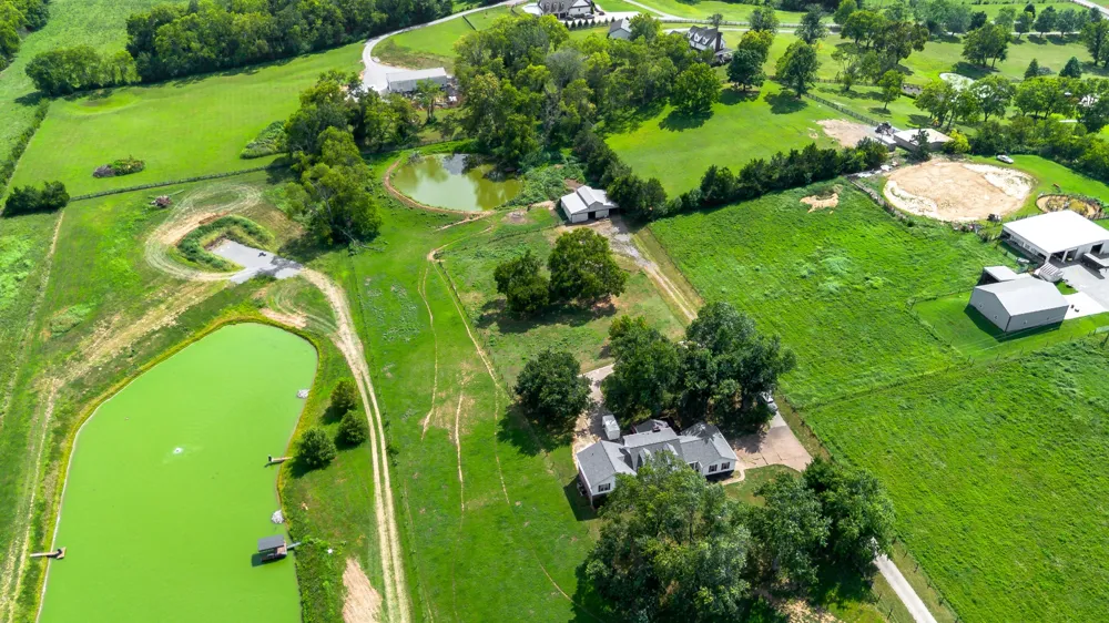 1539 Liberty Ln Gallatin, TN 37066