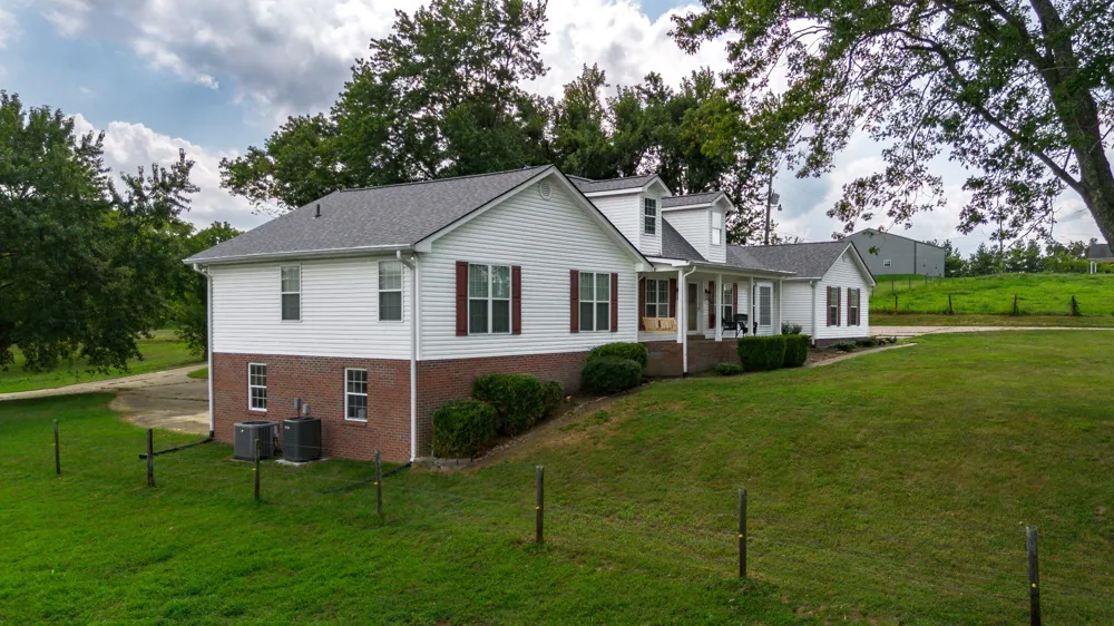 1539 Liberty Ln Gallatin, TN 37066