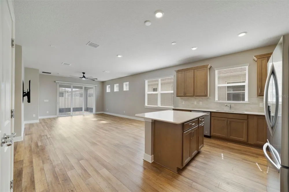 2735 SUMMER RETREAT LANE Kissimmee, FL 34744