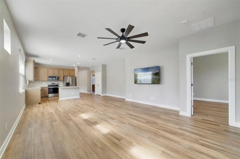 2735 SUMMER RETREAT LANE Kissimmee, FL 34744