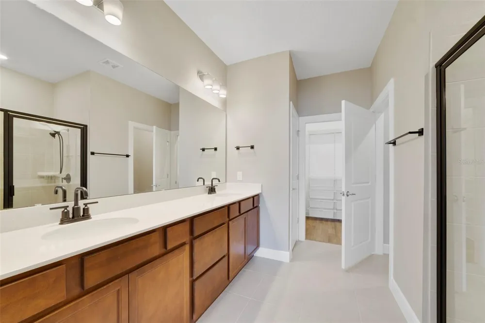 2735 SUMMER RETREAT LANE Kissimmee, FL 34744