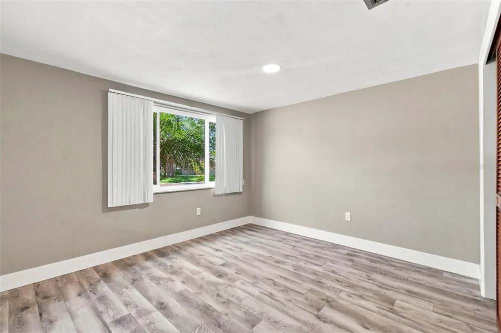 12302 QUAIL RUN ROW Hudson, FL 34667