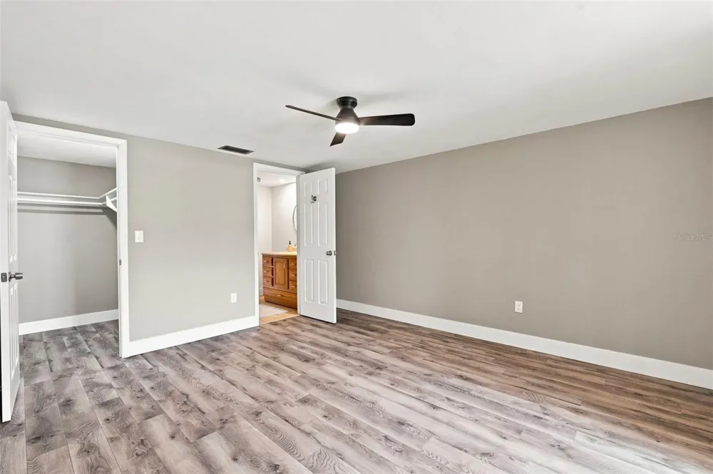 12302 QUAIL RUN ROW Hudson, FL 34667