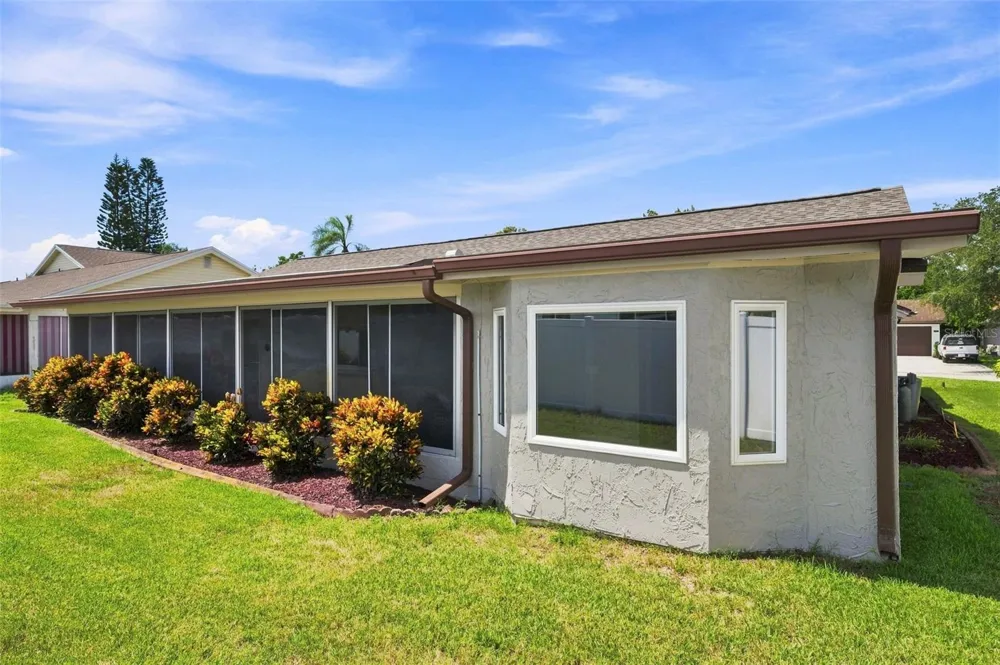 12302 QUAIL RUN ROW Hudson, FL 34667