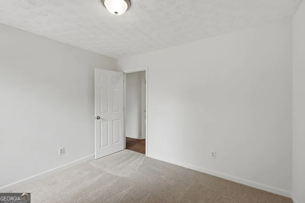 4050 Willow Ridge RD Douglasville, GA 30135