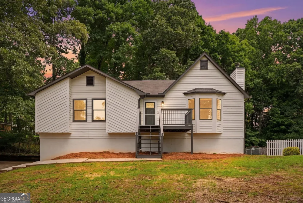 4050 Willow Ridge RD Douglasville, GA 30135