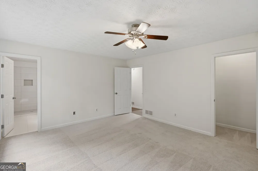 4050 Willow Ridge RD Douglasville, GA 30135