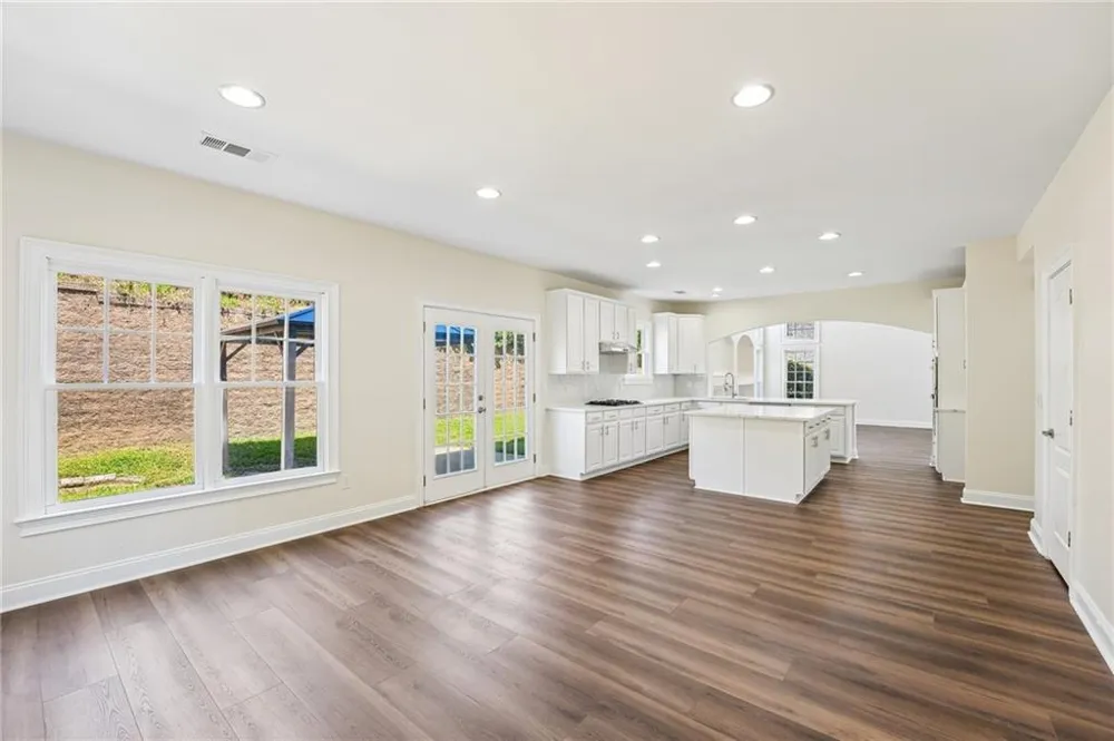 5041 Duxford Drive SE Smyrna, GA 30082