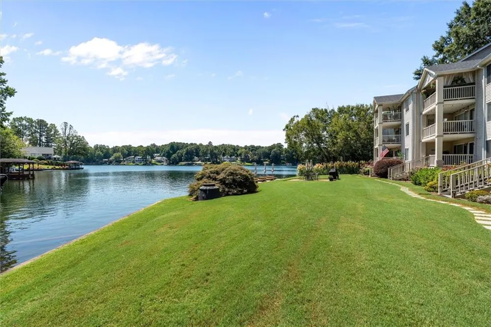 706 Berry Court Villa Rica, GA 30180