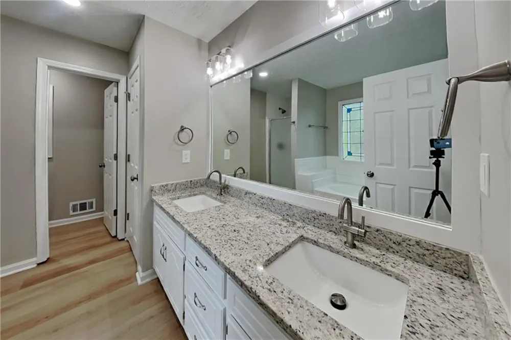 1075 Crystal Water Drive Lawrenceville, GA 30045