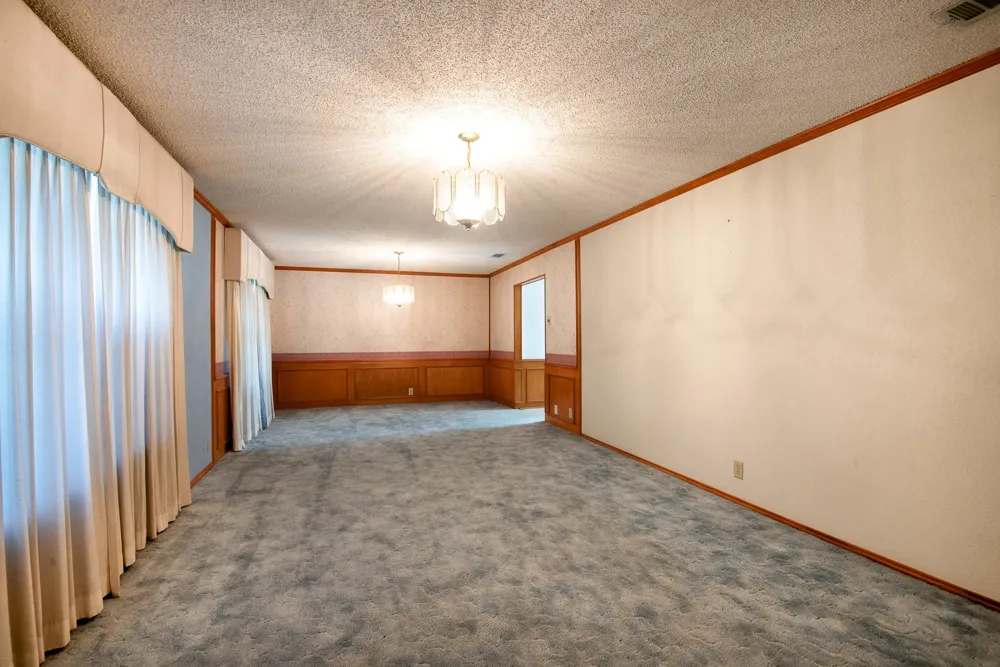 6883 County Road 4098 Kaufman, TX 75142