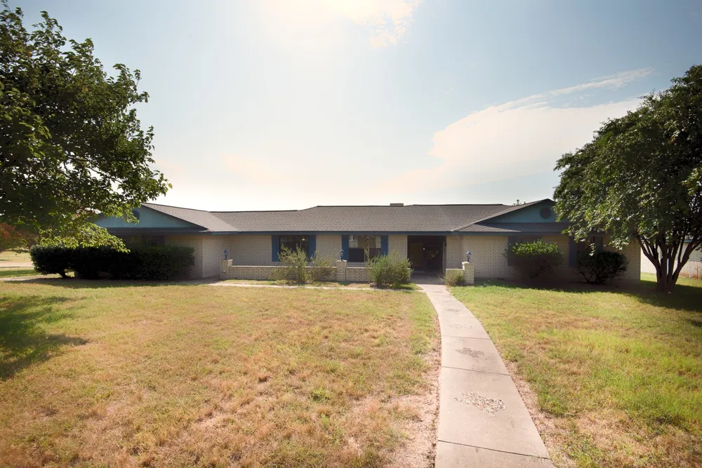 6883 County Road 4098 Kaufman, TX 75142