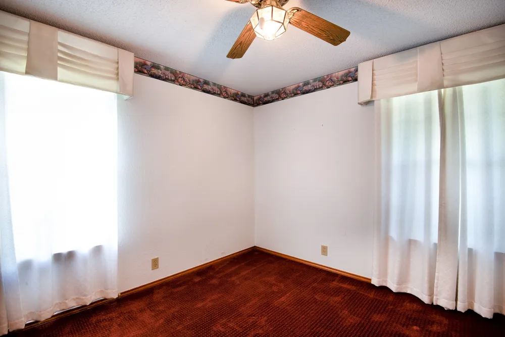 6883 County Road 4098 Kaufman, TX 75142