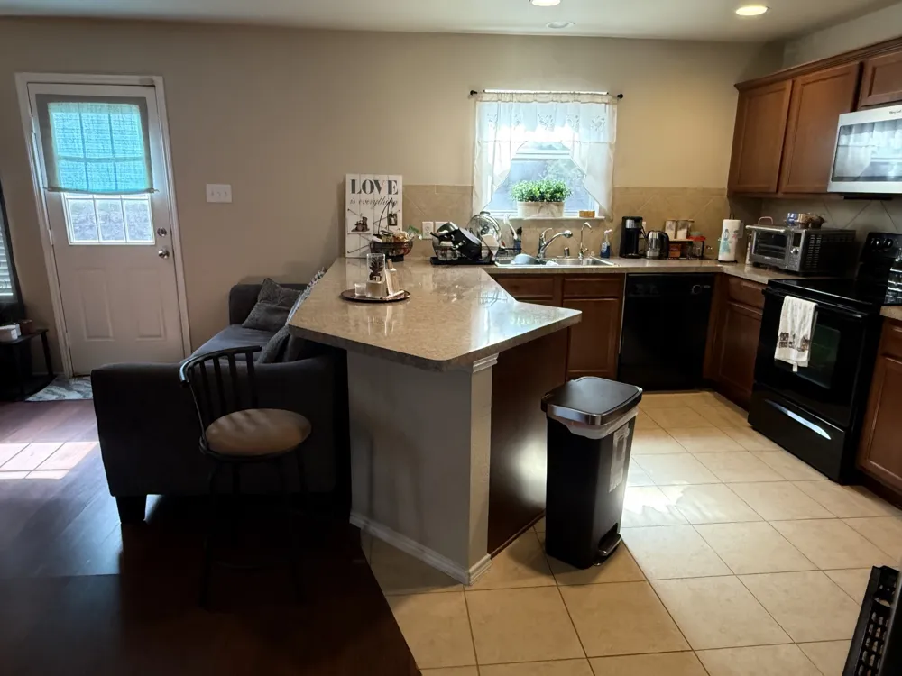 1331 Newton Drive Cedar Hill, TX 75104