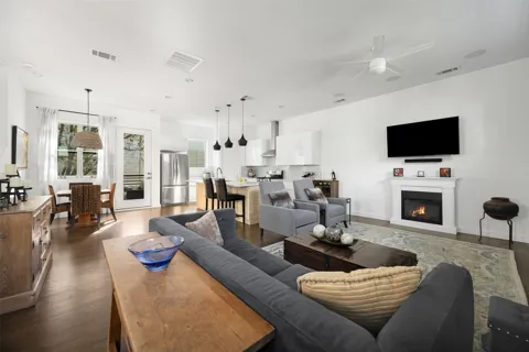 5615 Bryan Parkway #D