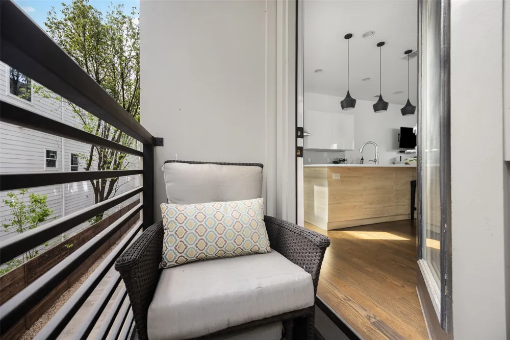 5615 Bryan Parkway #D Dallas, TX 75206