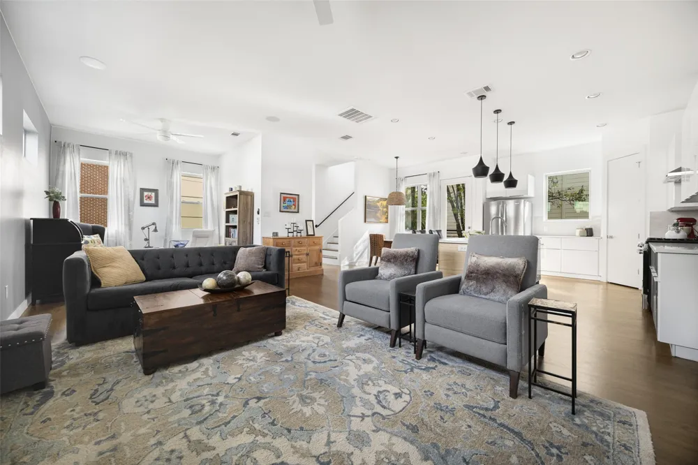 5615 Bryan Parkway #D Dallas, TX 75206