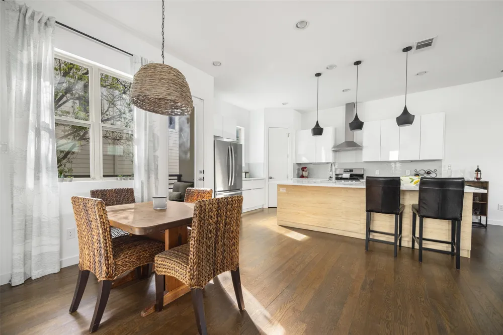 5615 Bryan Parkway #D Dallas, TX 75206