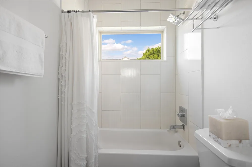 5615 Bryan Parkway #D Dallas, TX 75206