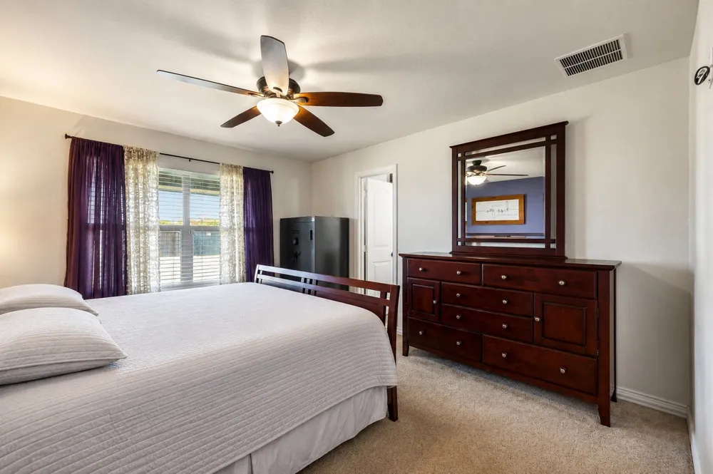 206 King George Way Ponder, TX 76259