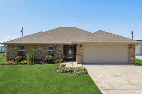 206 King George Way
