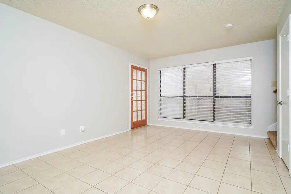 1323 Jasmine Drive Lewisville, TX 75077