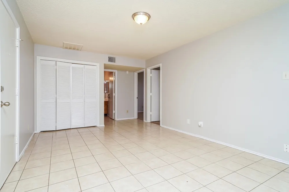 1323 Jasmine Drive Lewisville, TX 75077