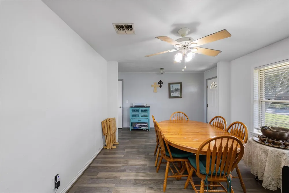 727 Partridge Lane Eagle Lake, TX 77434