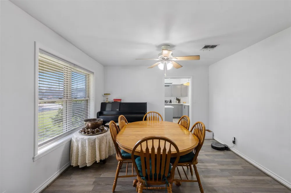 727 Partridge Lane Eagle Lake, TX 77434