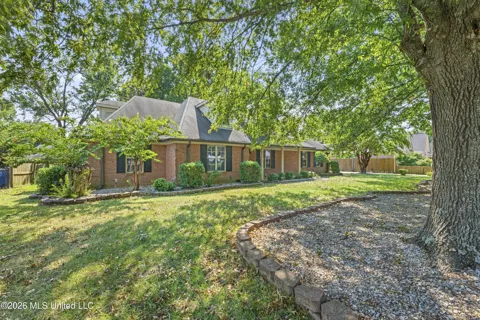 8527 Collinswood Drive