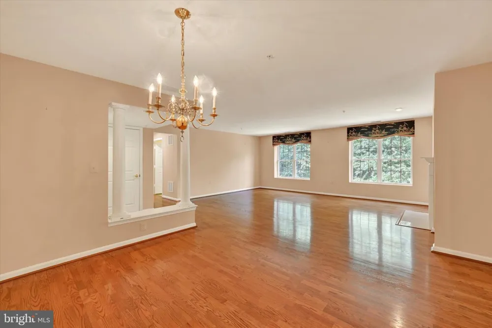 12030 TRALEE ROAD #305 Timonium, MD 21093