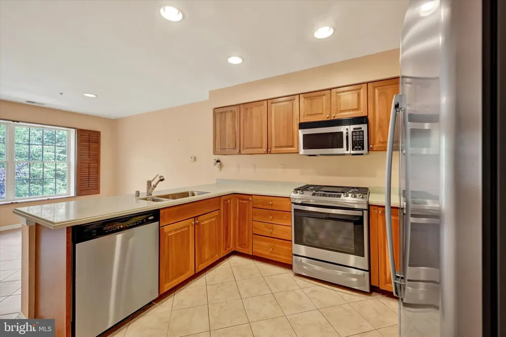 12030 TRALEE ROAD #305 Timonium, MD 21093