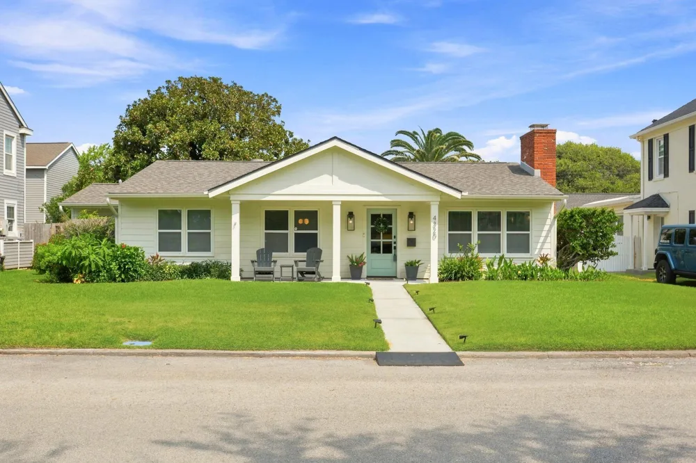4320 Sherman Boulevard Galveston, TX 77550